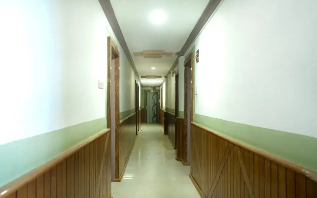 OYO 343 Pop Life Hotel