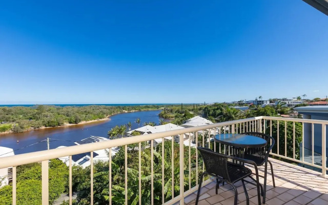 Creekside Coastal Escape on Hungerford
