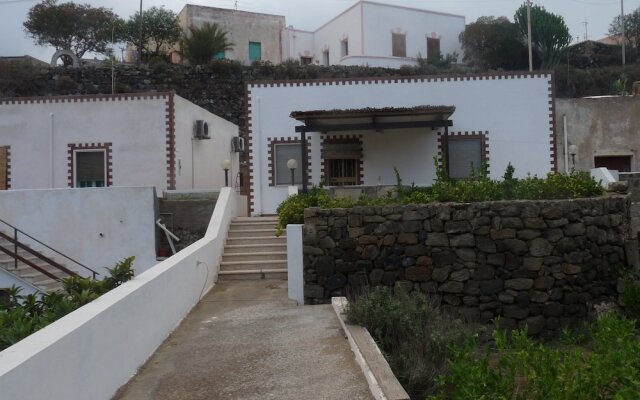 Dammuso dei Giardini