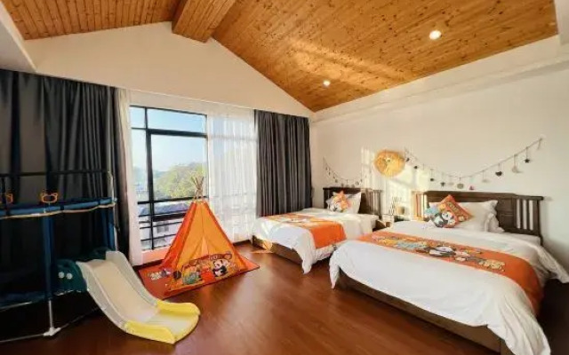 Haotianjing Tangquan Homrstay