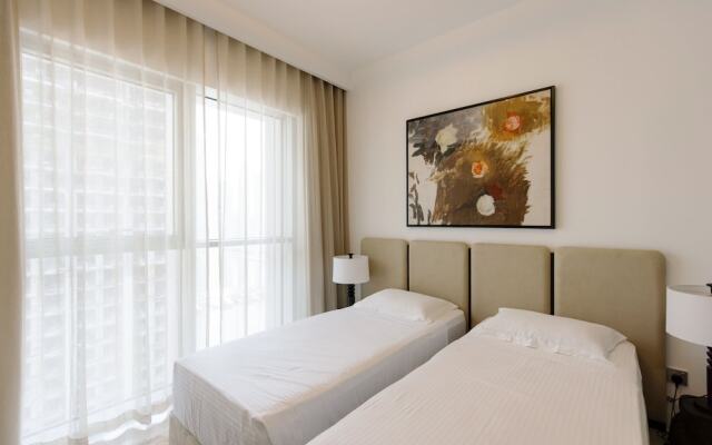 Beachfront Elegant 2BR Condo