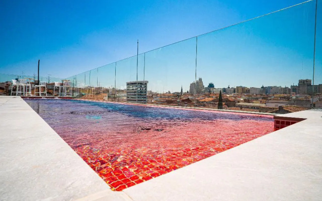 Akeah Hotel Gran Via