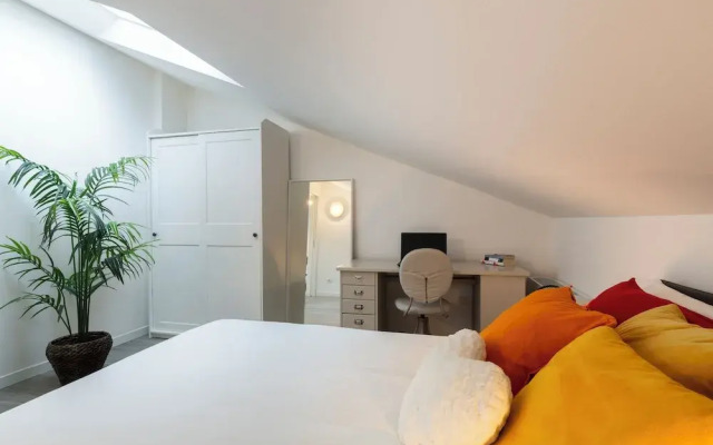notaMi - Bright Attic M4 - 2 Bedrooms