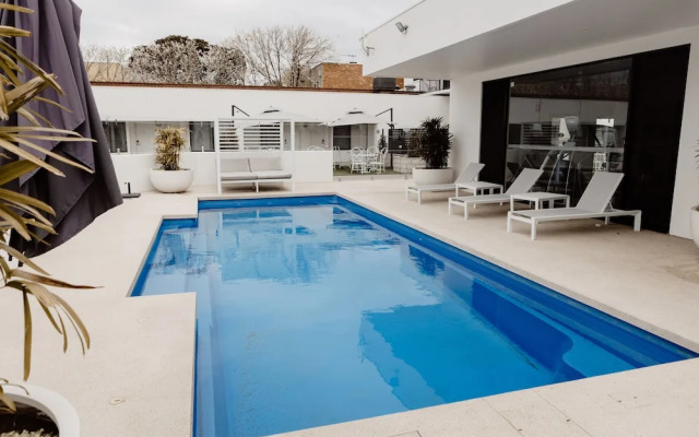 The Carrington Hotel