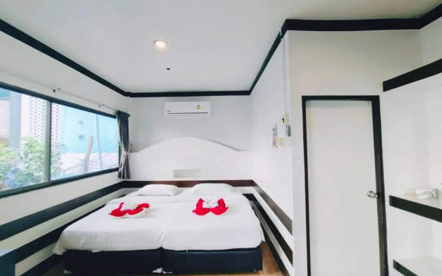 Simple Life Talay & Divers Resort