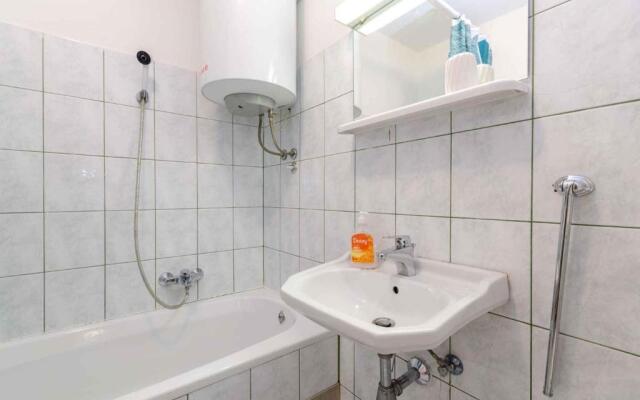 Apartment in Crikvenica 39423