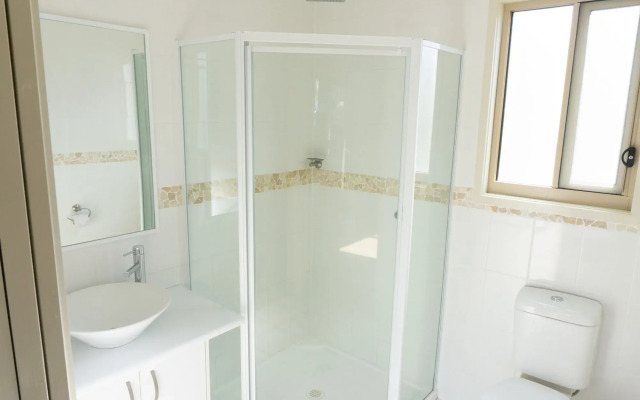 Halifax Holiday Park