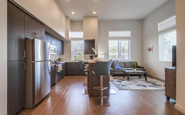 The Luxe Suites of San Marcos