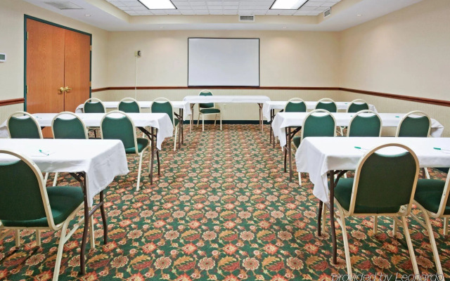 Holiday Inn Hotel & Suites LA CROSSE