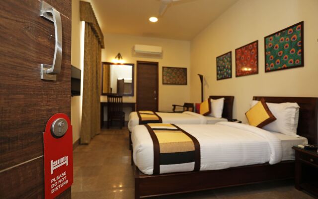 OYO 9366 Hotel Shambhu Villas