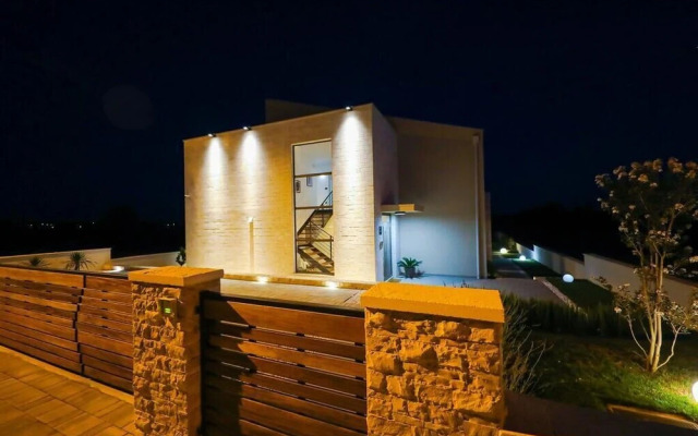 Villa Petra