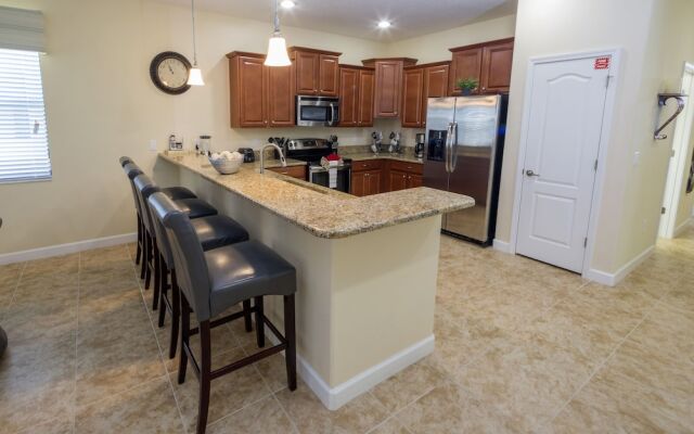 Sunrise Station by VillaDirect