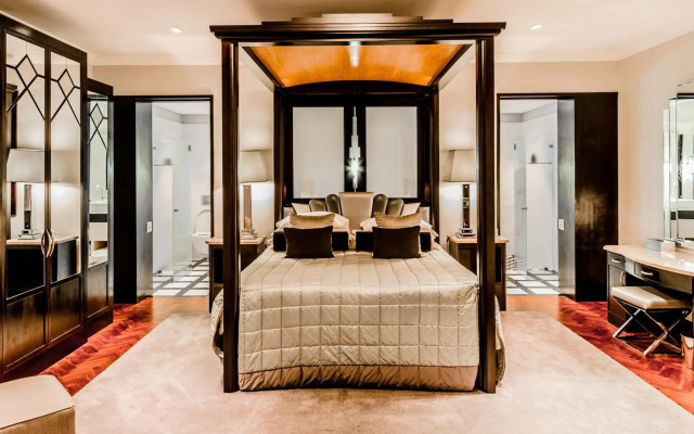 No5 Boutique Art Hotel by Mantis