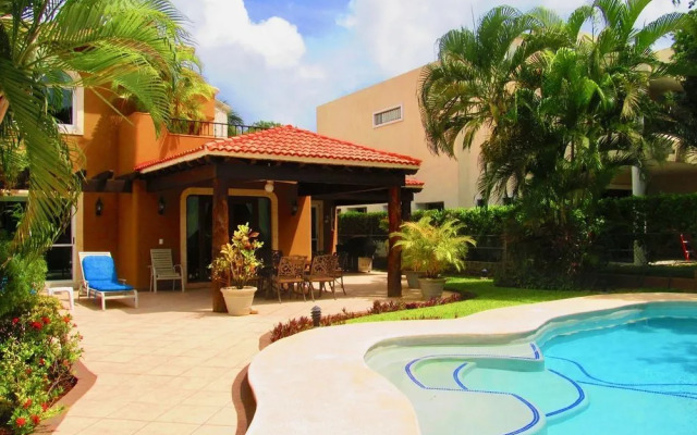 Casa Gran Escape by Playa Paradise