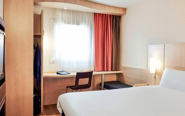 Ibis Aix en Provence Hotel
