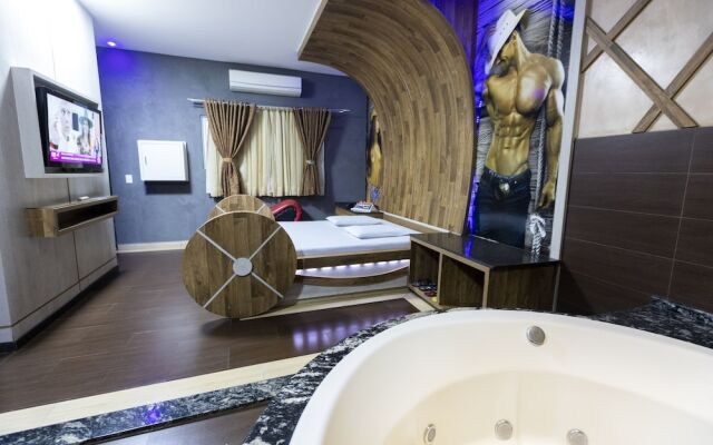Troia Motel