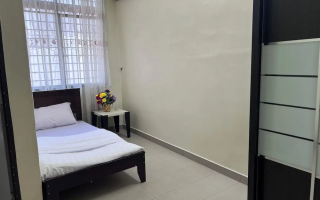 Hotel O Hifi Rooms