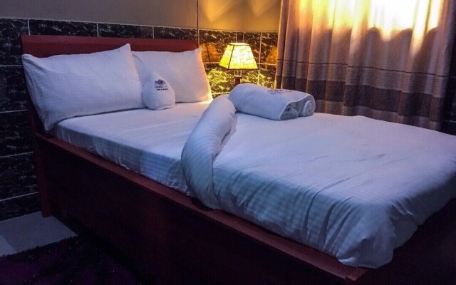 Cosmos City Suites & Apartments