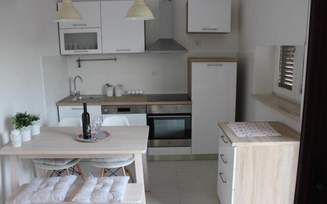 Smile & Enjoy Apartments