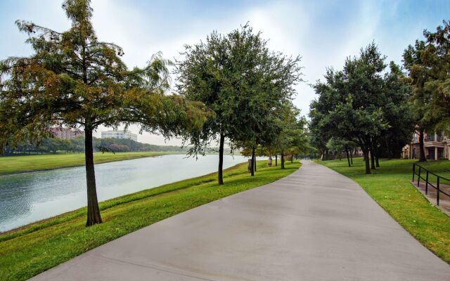 Hampton Inn & Suites Farmers Branch Dallas