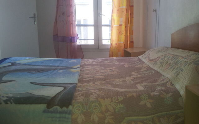 Ideal Hotel