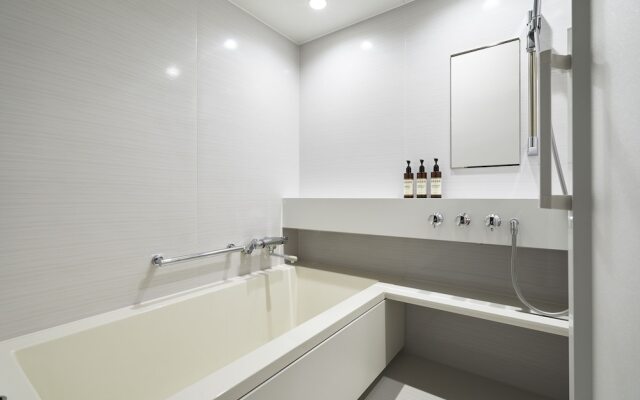 Отель The Reign Hotel Kyoto