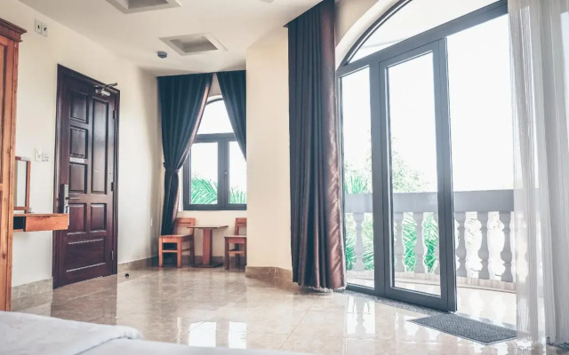 Green Hotel Vinh Loc