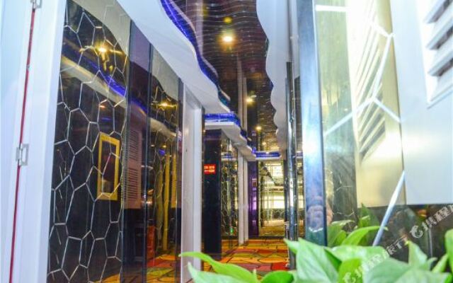 Aiai Boutique Hotel
