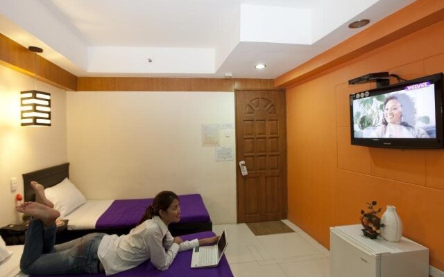 Valleyfront Hotel