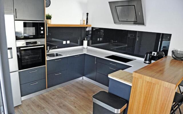 Villa-jacuzzi-1chb-jardin-10minsAixEnPce-QuartierChic