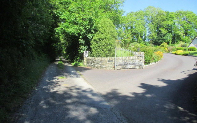 PK Lodge B&B