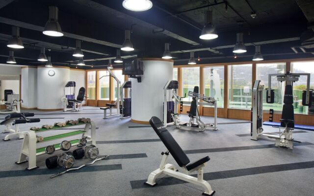 Crowne Plaza Zhuhai City Center by IHG