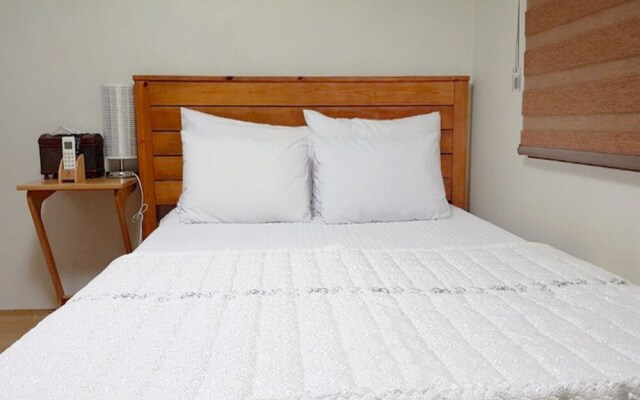 Jeju Tunanghouse Pension