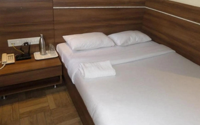 Hotel Rajvikas Residency