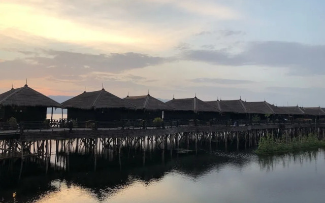 Sky Lake Inle Resort