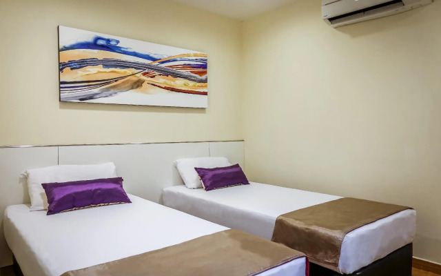 Hotel 81 Cosy