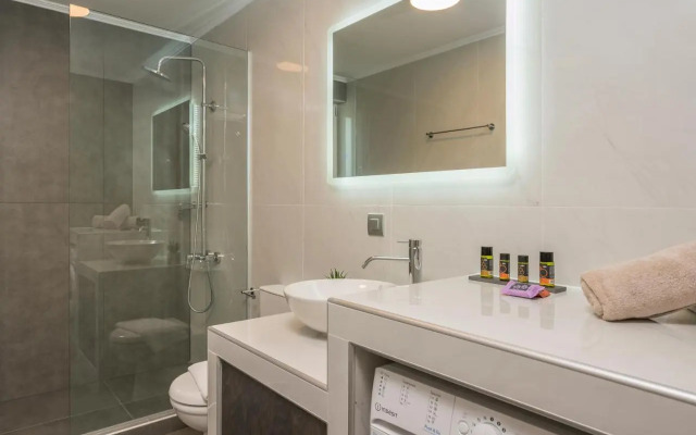 Quarters Luxury Apartments