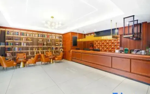 Yisen Hotel (Shanghai Changfeng Park Subway Station Huashida Branch)