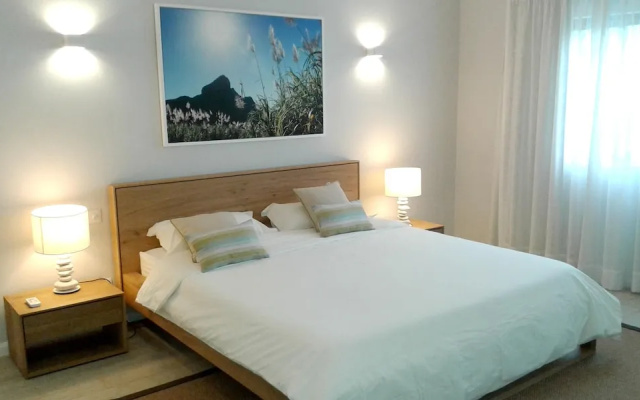 Apartment With 2 Bedrooms in Tamarin, With Wonderful sea View, Private