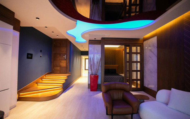 Lalila Blue Suites