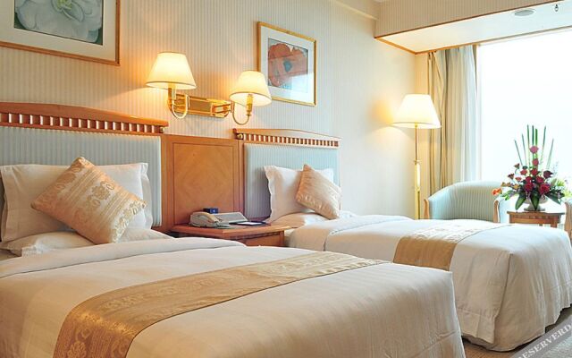 Harbour View Hotel & Resort