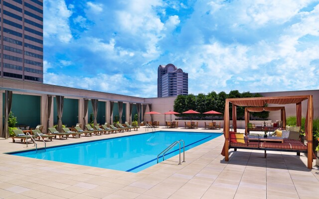 The Westin Galleria Dallas