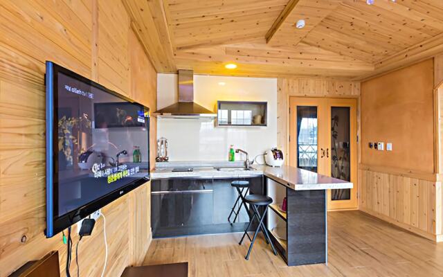 Sokcho Sujabyeol Pension