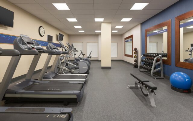 Hampton Inn & Suites Nashville Downtown