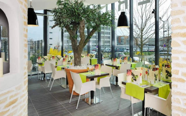 Residhome Apparthotel Paris Massy