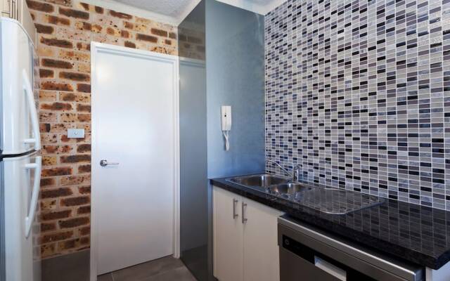 Bay Parklands, Unit 27/2 Gowrie Avenue
