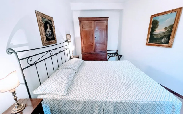 Casetta - Sleeps 5 With Aircon, Wifi, Pool and Astounding Views