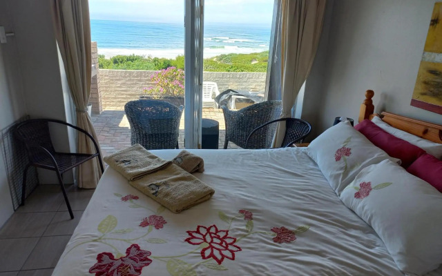 The Sparrow's Nest Beach-Front Self-catering