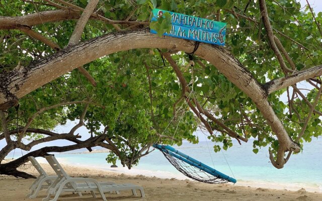 Dhamana Beach
