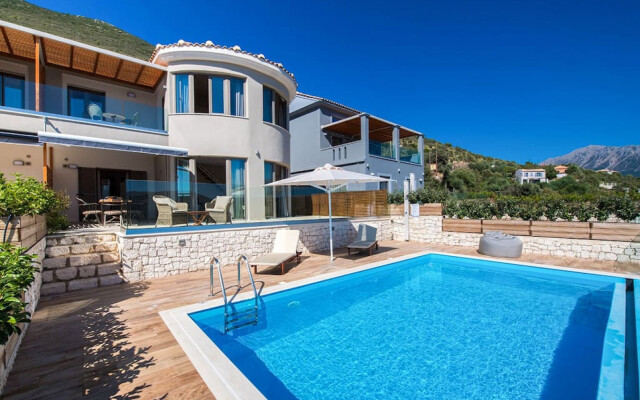 Villa Mare 3 Aria Drakatos